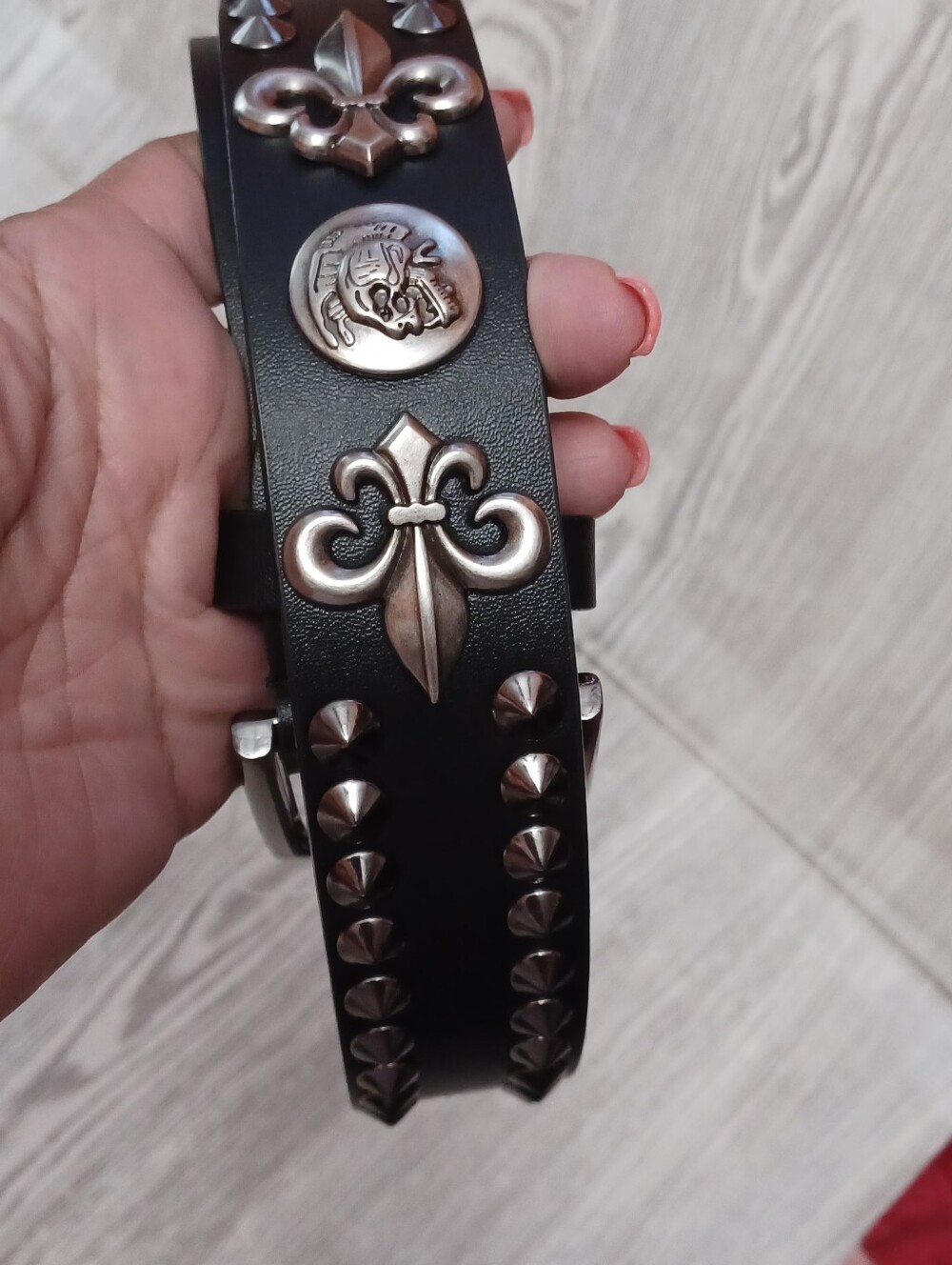 Men's Black Studded Leather Belt with Metal Eyelets - Picture 3 of 6